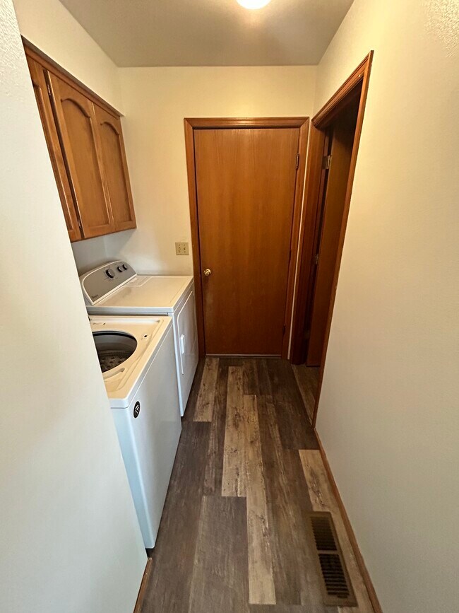 Photo - 1010 Nooksack Ave