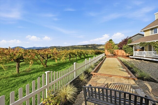 Photo - 1395 Grove Ct