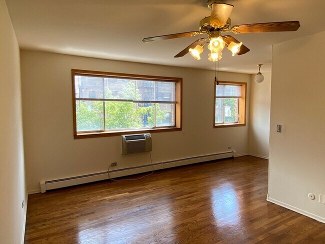 Photo - 531 W. Deming