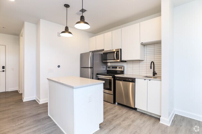 Estudio, 1BA - 416 ft² - Amber - Gravity