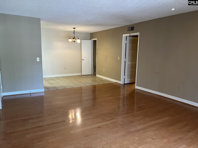 Photo - 6530 Davidson Rd