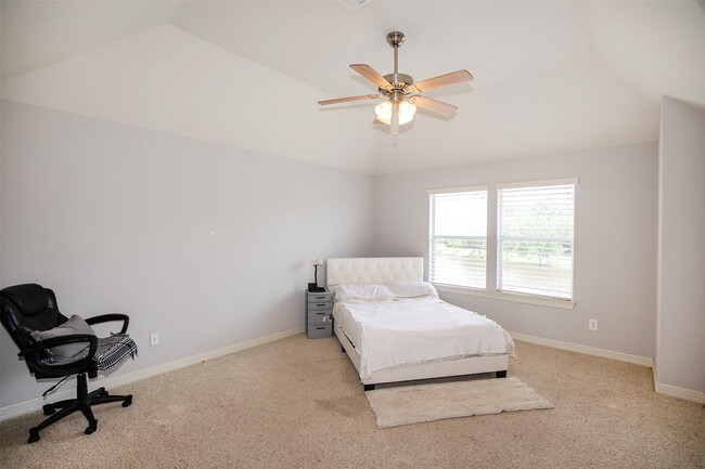 Photo - 2213 Jernigan Ford
