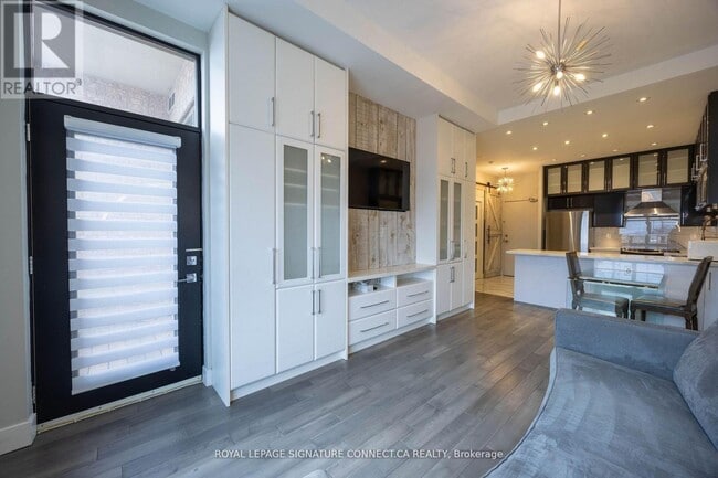 Photo - 1720 Eglinton Ave E Unit 106