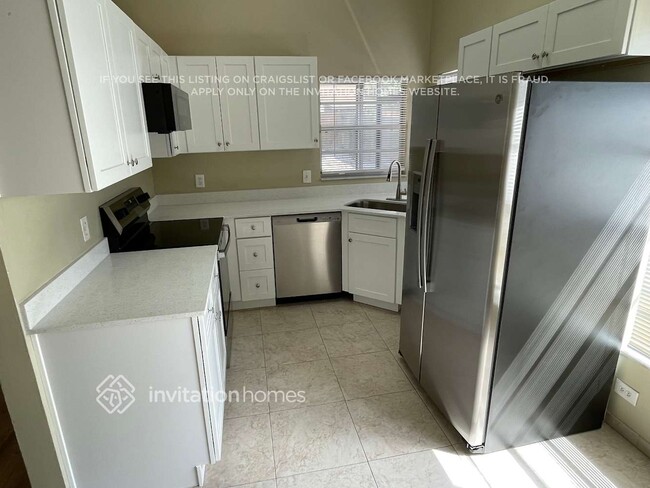 Photo - 207 Springview Dr