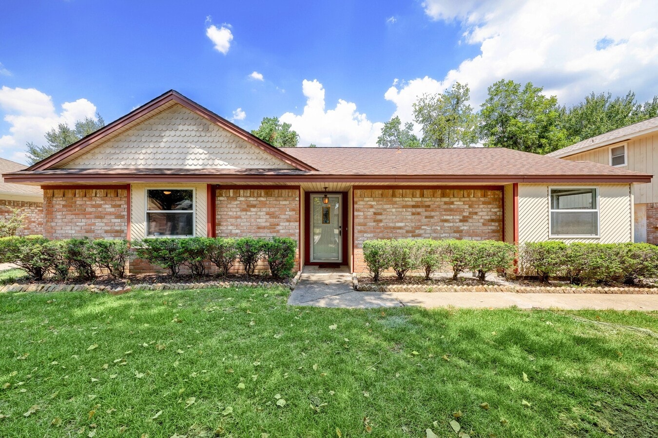 Photo - 9006 Stone Brook Ln