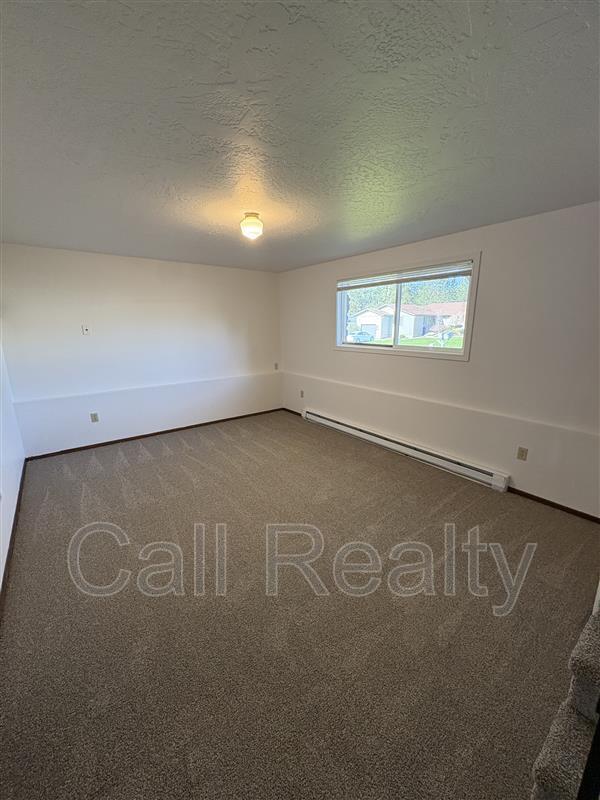 Photo - 3911 S Moffitt Rd