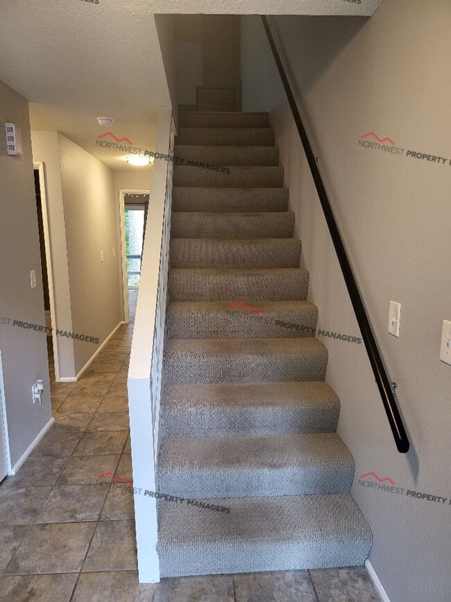 Photo - STATUS: *PENDING APPLICATION* | R320 | $1895