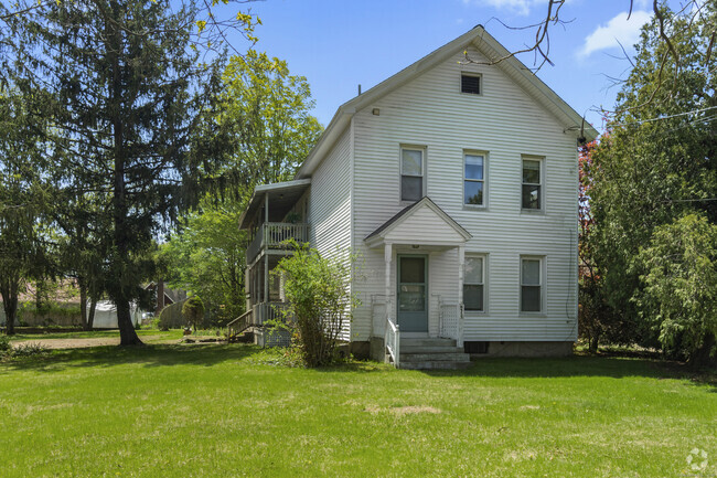 Building Photo - 671 Cornwall Ave Unit 1 Rental
