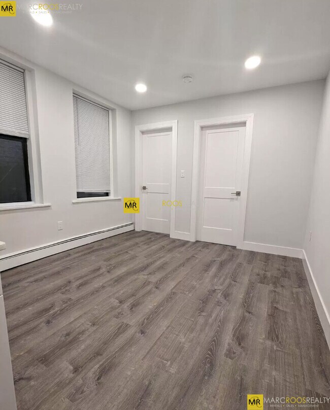 55 Joy St Unit 4