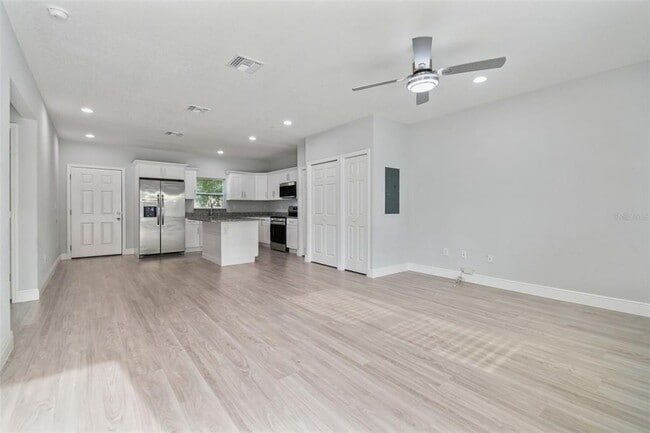 Photo - 6819 N Sterling Ave