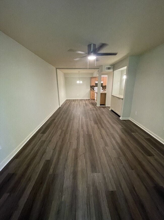 Photo - 3 bd 1.5 ba Condo