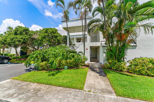 Photo - 1605 S US Hwy 1 Unit M2-101