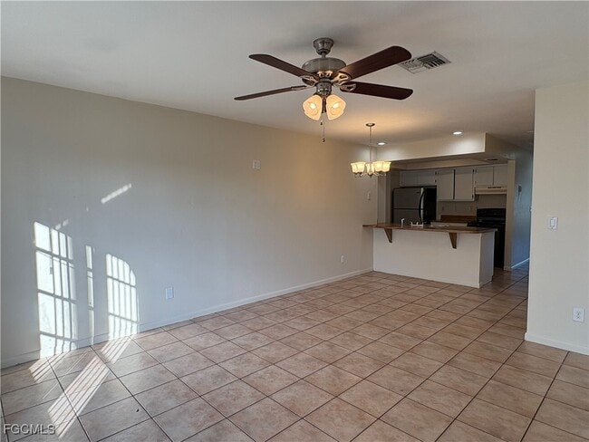 Photo - 727 SW 39th St