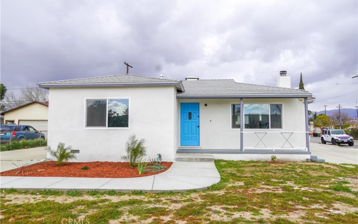 Photo - 18246 Seville Ave Casa