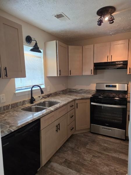 Photo - 7083 Oakhill Cir