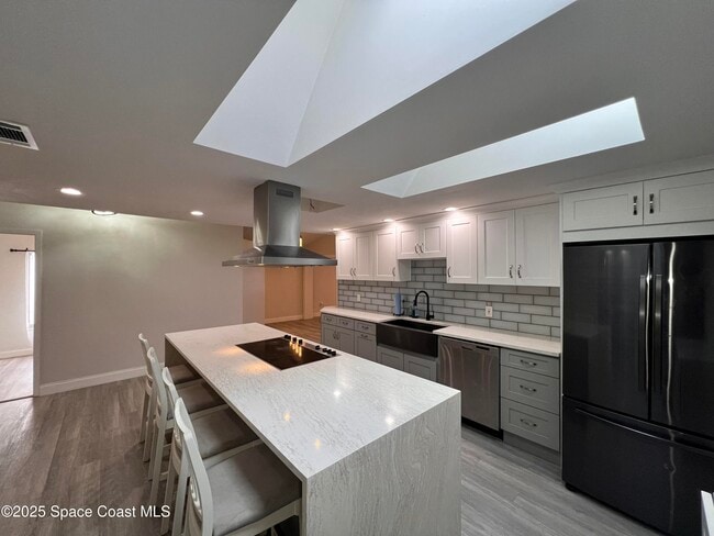 Photo - 377 Myrtlewood Rd