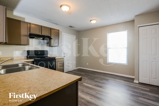 Photo - 8842 Cardinal Flower Ln