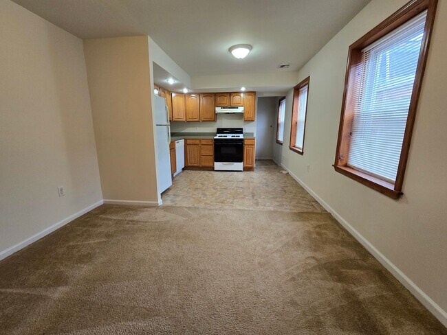 Photo - 819 N Franklin St Unit #3F