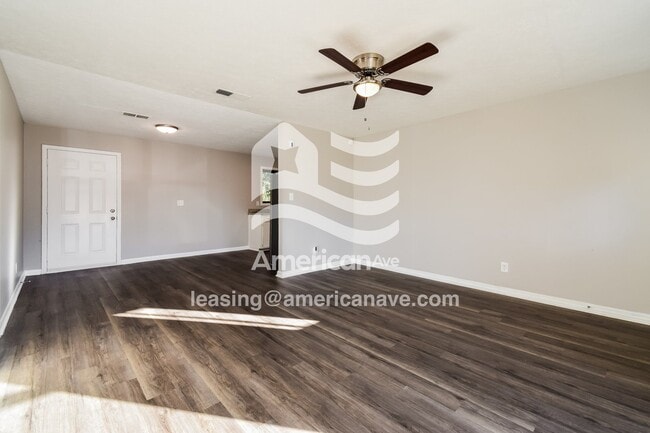 Photo - 4935 Lisa Ct