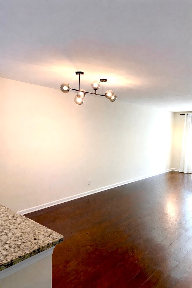 Photo - 2919 Berkeley Springs Pl