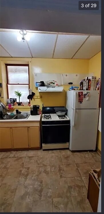 Photo - 778 N Clinton Ave Unit top