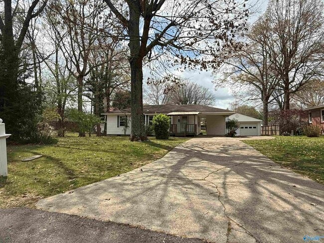 Photo - 804 Williams St