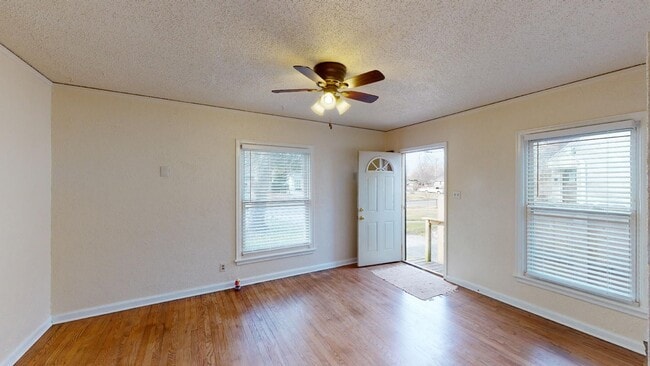 Photo - Duplex Available in Beaverdale - 3D Tour