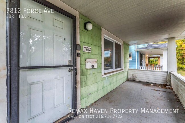 Photo - 7812 Force Ave