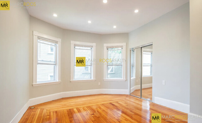 Photo - 164 Hyde Park Ave Condo Unit 3