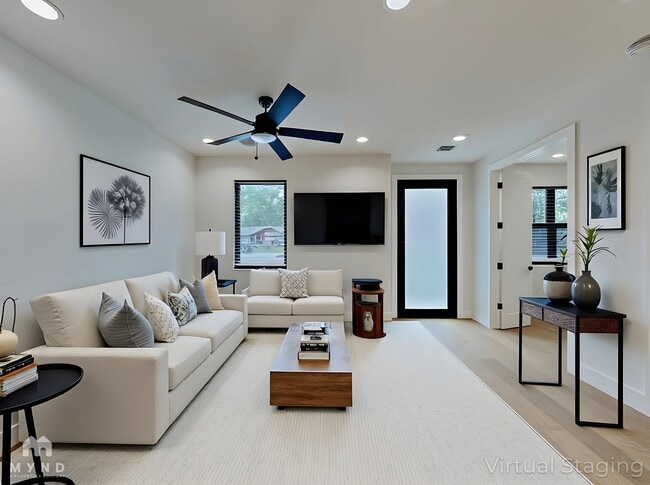 Photo - 1119 Mahan Dr