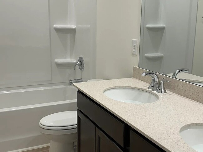 Photo - 169 Parker Ln