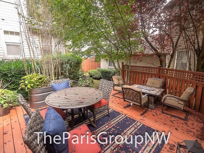 Photo - Exceptional Kirkland TH – Gorgeous Upgrade...