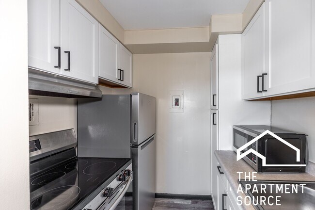 Photo - 1400 Chicago Ave Unit 802