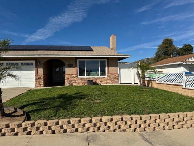 Photo - Spacious 3 Bedroom 2 Bath with a Den and Fireplace!