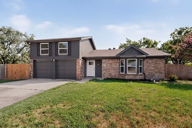 Photo - Newly Renovated Home In Watauga Ready To Be Yours!!!!