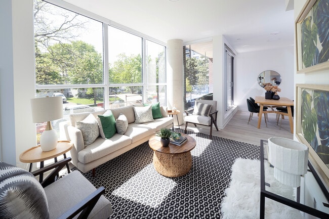 Photo - The Markwood