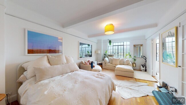 Building Photo - 1 Christopher St Unit 3D Rental