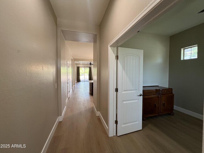 Photo - 20480 W Point Ridge Rd