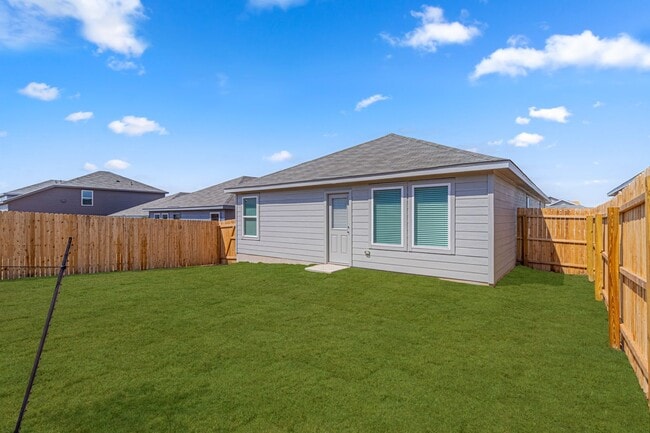 Photo - MOVE IN READY 4 BD | 2 BA | 2 CAR GARAGE B...