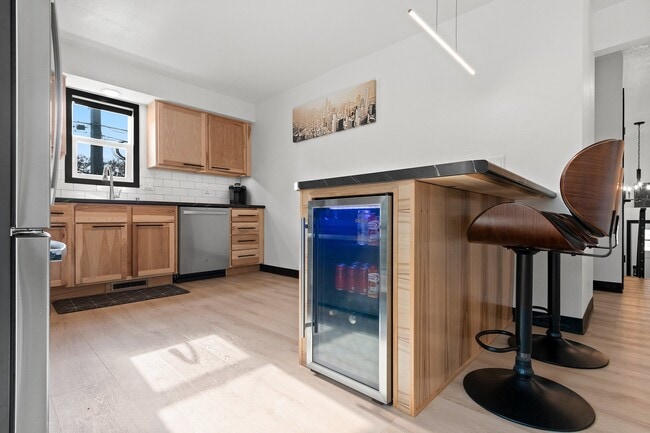 Photo - 2804 W Spencer St