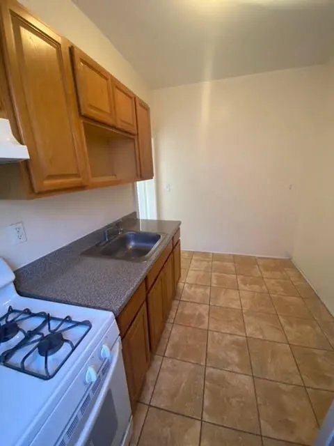 Photo - 73-81-81 N 7th St Unidad 305 I 107 I 407