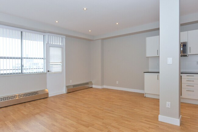 Photo - 190 Jameson Ave Unit 403