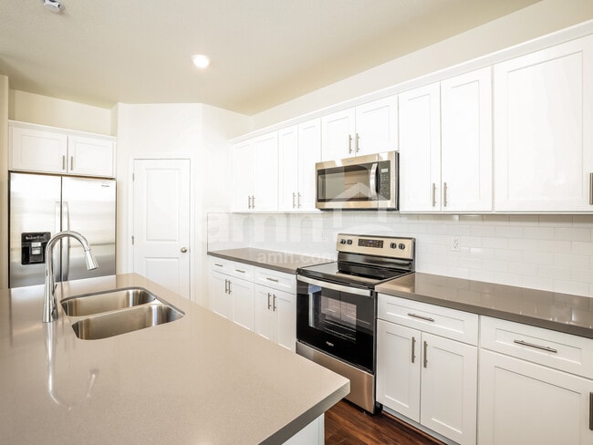 Photo - 6501 Enlightenment Dr