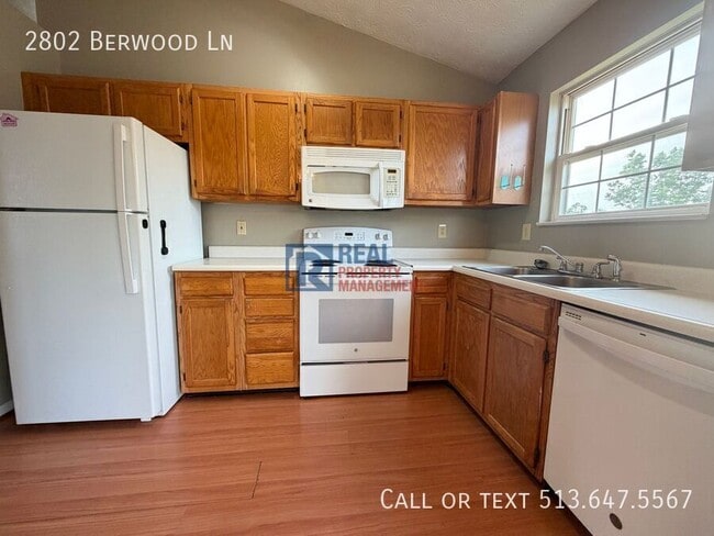 Photo - 2802 Berwood Ln