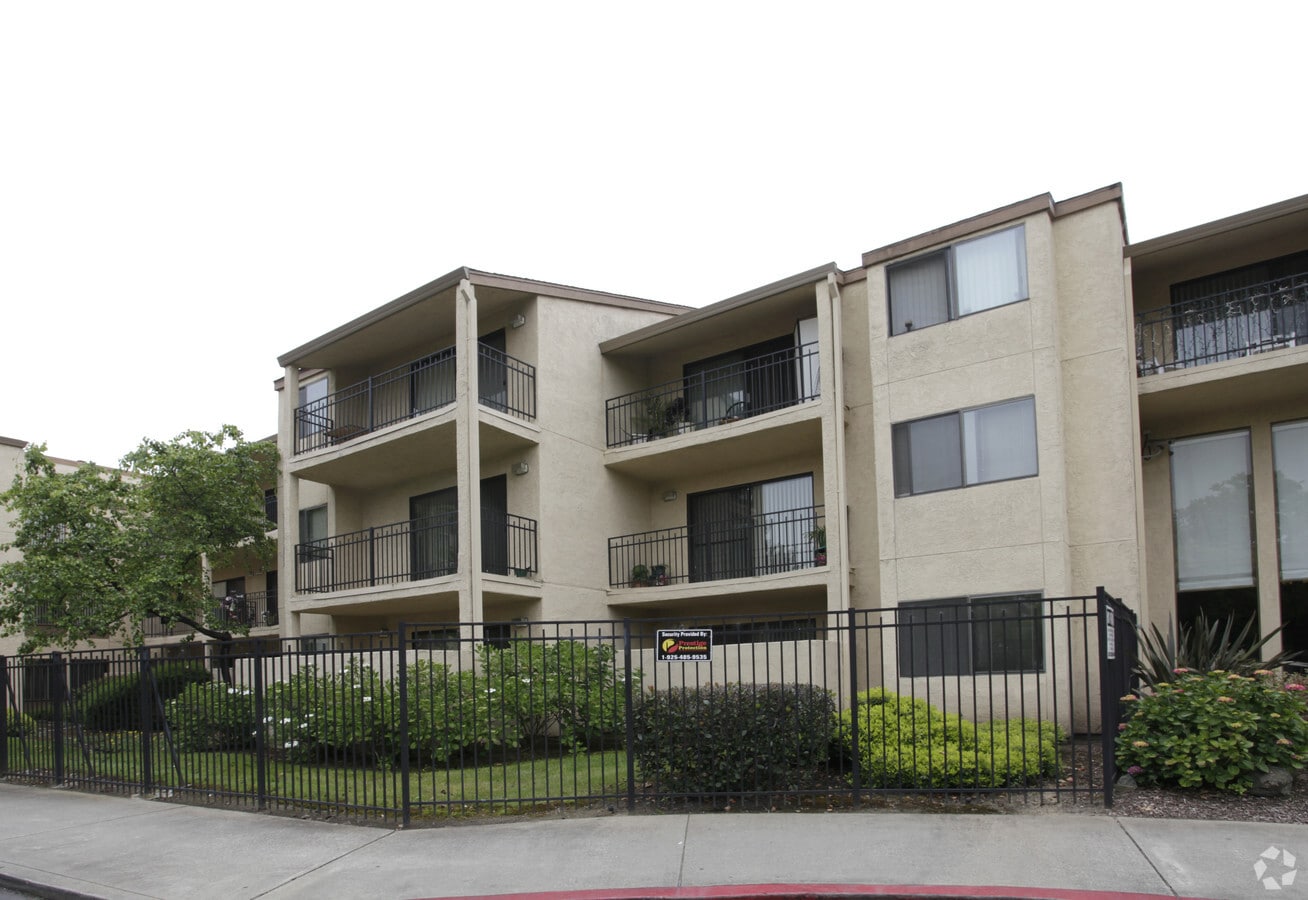 Photo - Allen Temple Arms