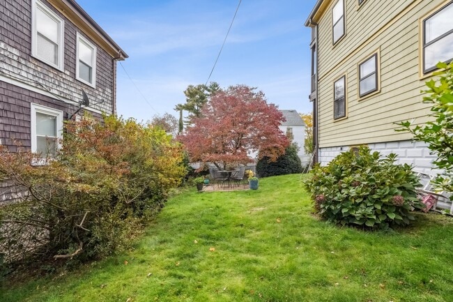 Photo - 14 Hurlcroft Ave