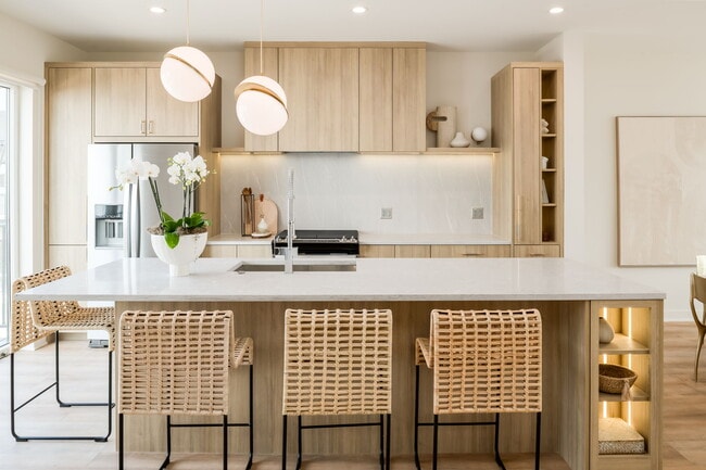 The Grove Kitchen - The Grove Luxury Townhomes
