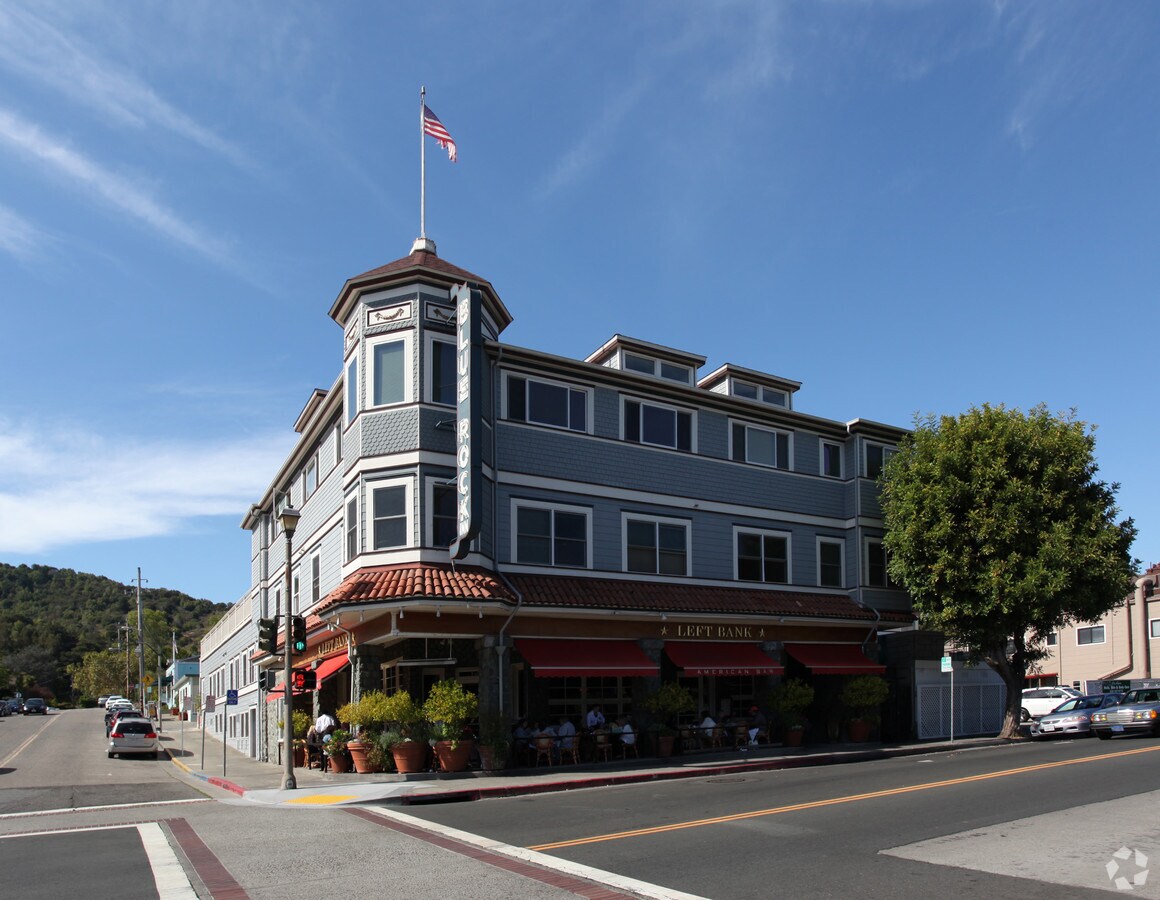 Photo - Blue Rock & Larkwood Apartments