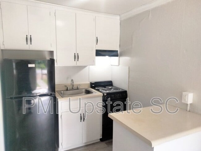 Photo - 201 Chandler Dr Unidad Apt 1A