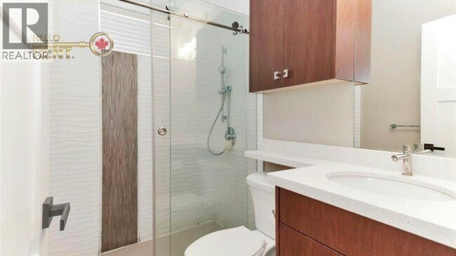 BASEMENT SUITE-4217 W 16TH AVENUE